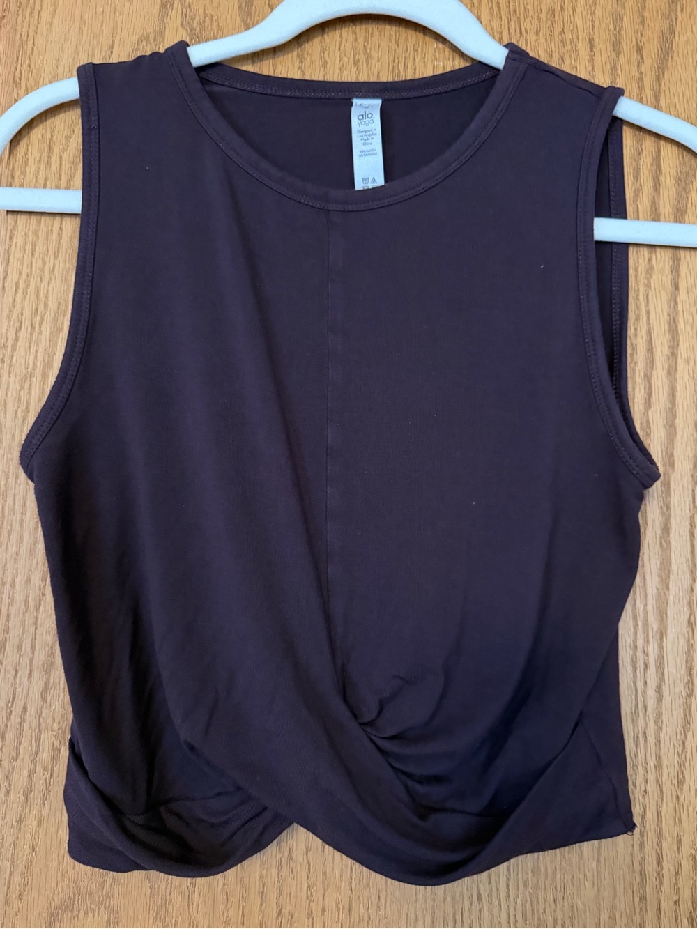 ALO Yoga Women’s Dark Plum Twist-Front Tank